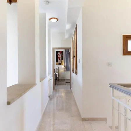 Villa 4 Bedroom Galinios With Large Private Pool, Aphrodite Hills