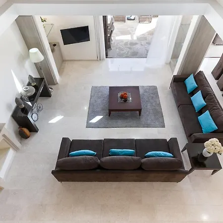 4 Bedroom Galinios With Large Private Pool, Aphrodite Hills *