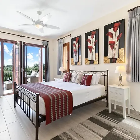 Villa 4 Bedroom Galinios With Large Private Pool, Aphrodite Hills Kouklia