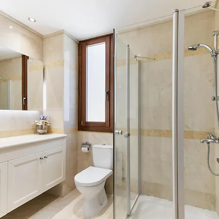 4 Bedroom Galinios With Large Private Pool, Aphrodite Hills *