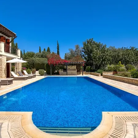 Villa 4 Bedroom Galinios With Large Private Pool, Aphrodite Hills